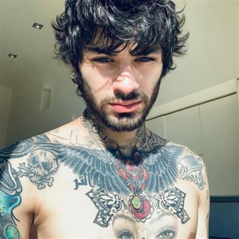 zayn malik chest tattoo